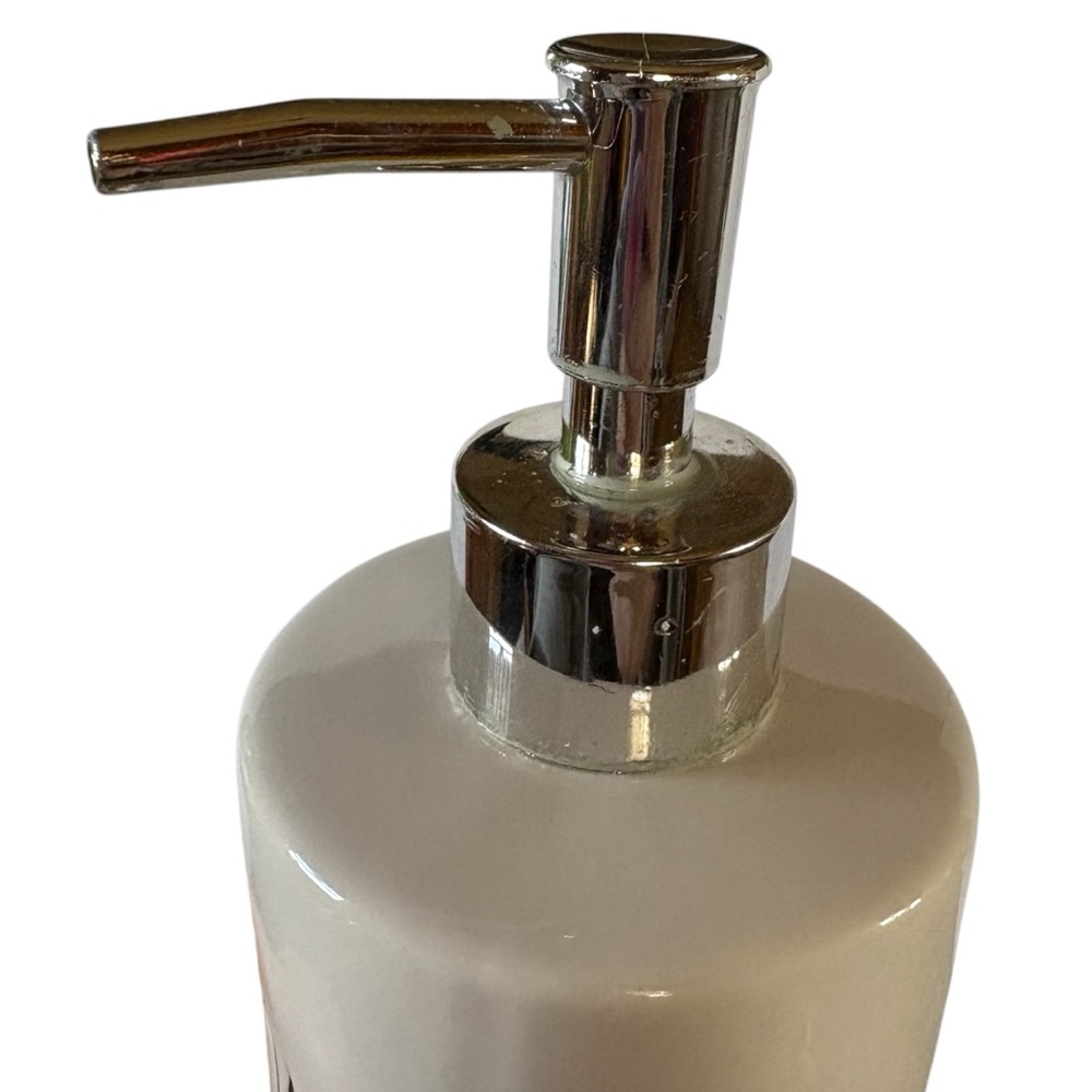 Rae Dunn Soap Dispenser - Picture 5 of 8